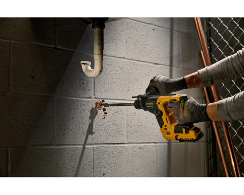 Перфоратор DeWalt DCH072N-XJ