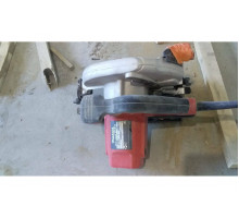 Makita M5802 Пила диск,1050Вт,4900об\м,диск-ф190\185х30мм,рез-66мм,3.8кг,кор,шайба30\20мм,30\16мм