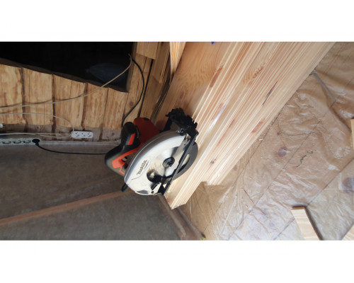 Makita M5802 Пила диск,1050Вт,4900об\м,диск-ф190\185х30мм,рез-66мм,3.8кг,кор,шайба30\20мм,30\16мм