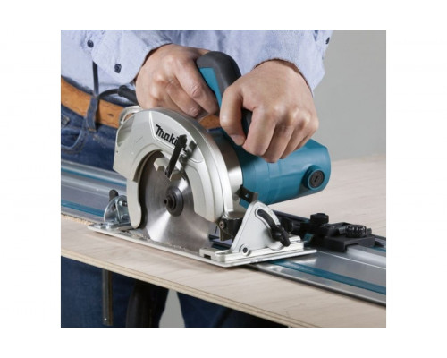 Пила дисковая Makita HS6601