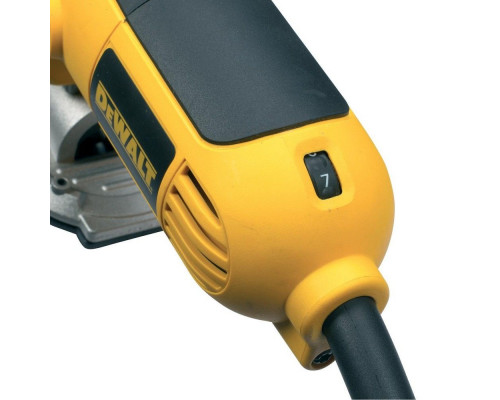 Лобзик DeWalt DW333KT-QS 701 Вт, 26 мм в кейсе.